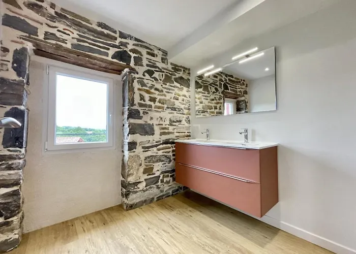 Harria * Saint-Pée-sur-Nivelle